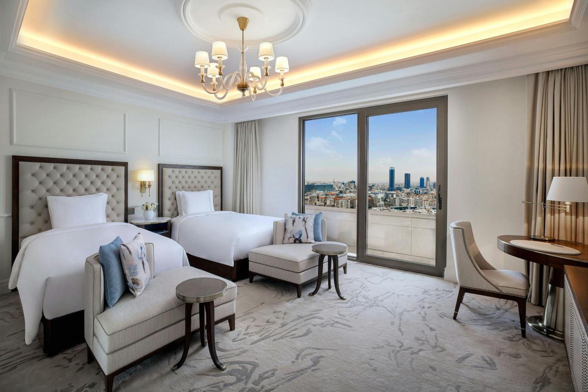 The Ritz-Carlton, Amman Hotel Ngoại thất bức ảnh Deluxe Suite
